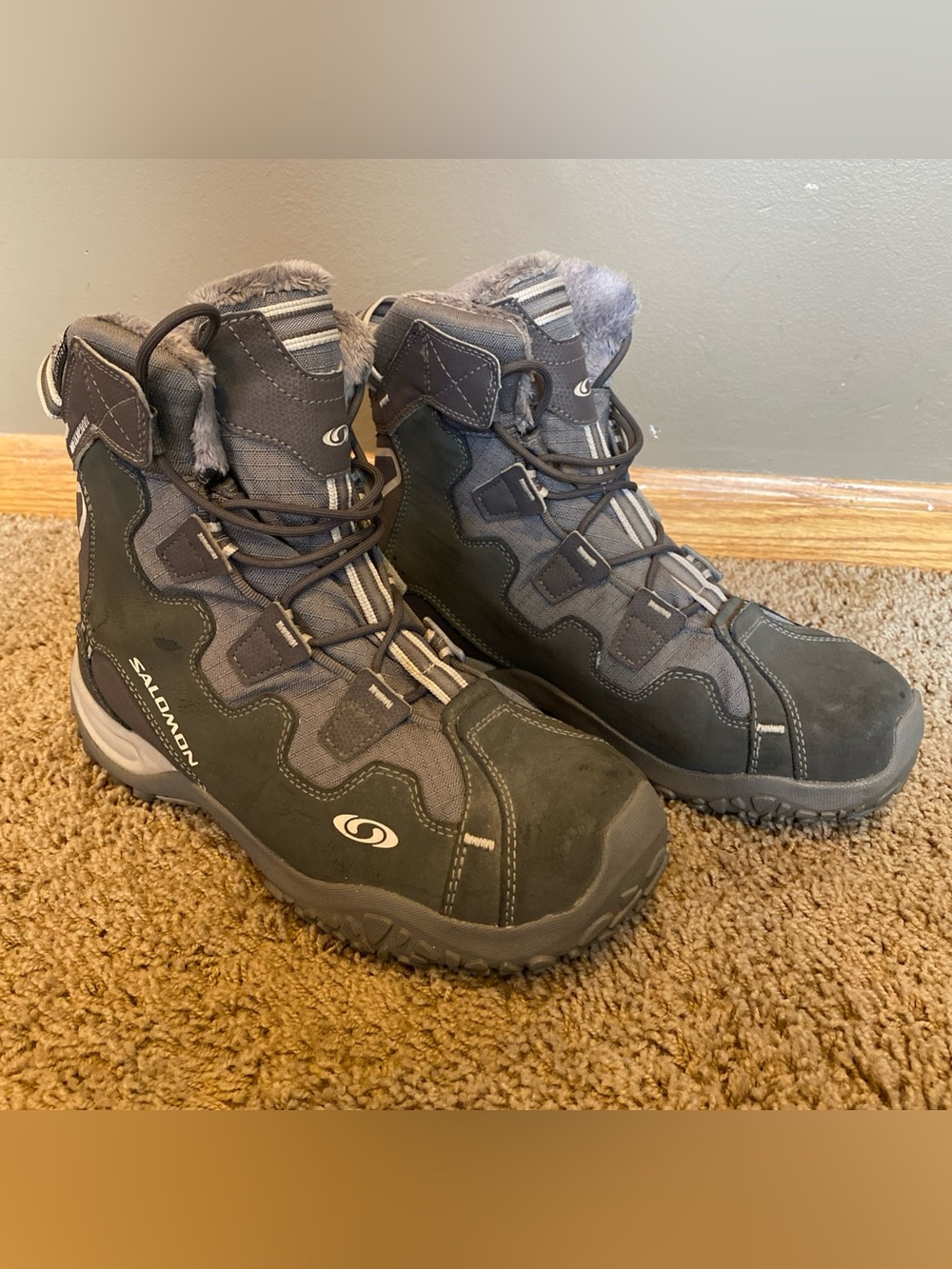Salomon Contagrip Waterproof Hiking Walking Boots Womens 8.5 Gray Vintage Gorp